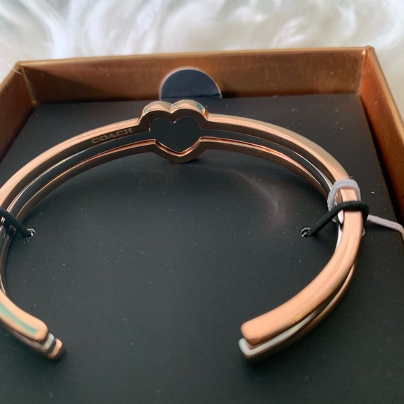 ❤️HALO HEART BANGLE❤️ - Picture 3 of 5